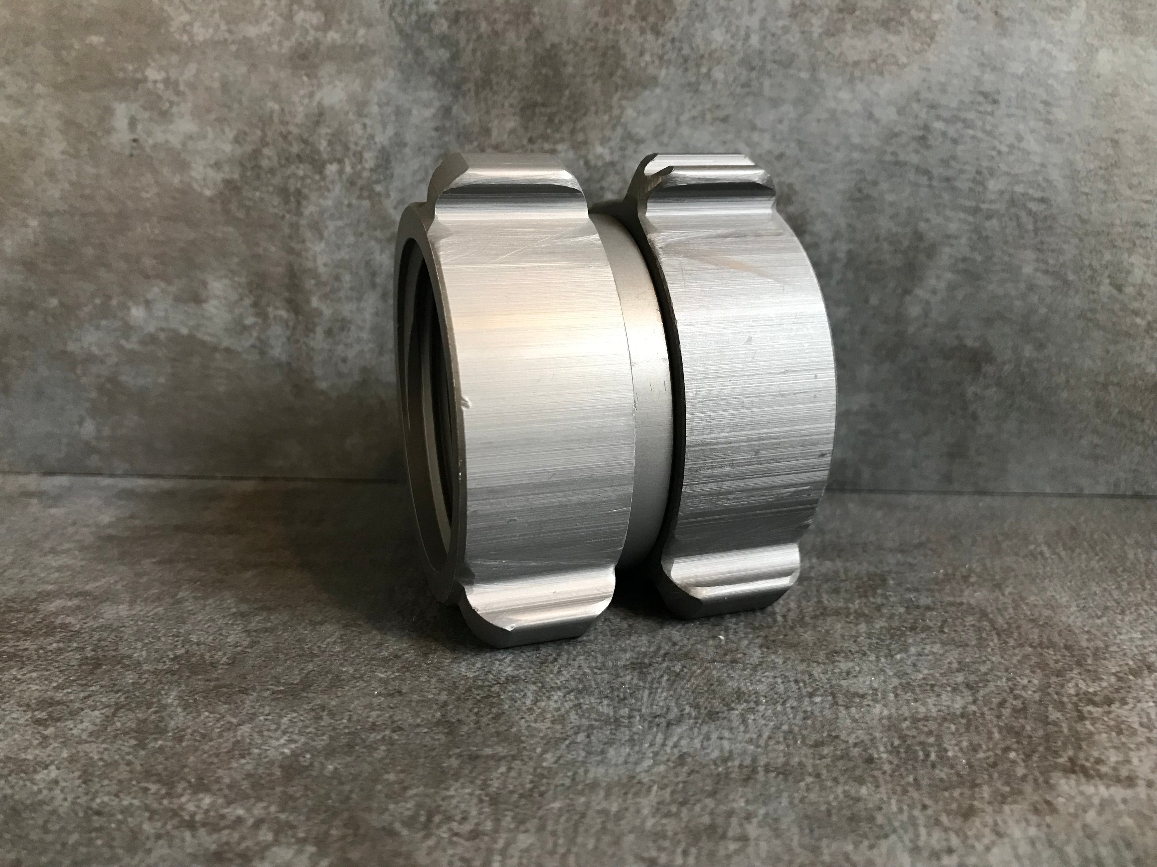 1.5" F.NST X 1.5" F.NST SWIVEL ALUMINUM ROCKER LUG ADAPTER