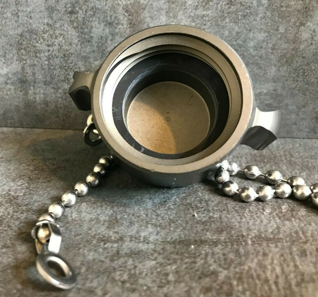 Action 1" F.NST Rocker Lug Aluminum Cap with Chain