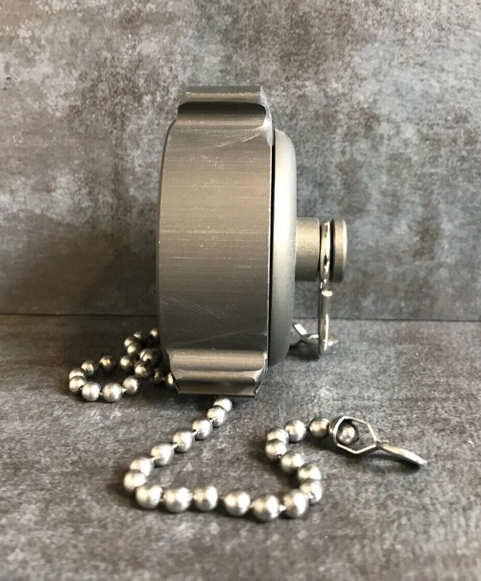 Action 1.5" F.NST Rocker Lug Aluminum Cap with Chain